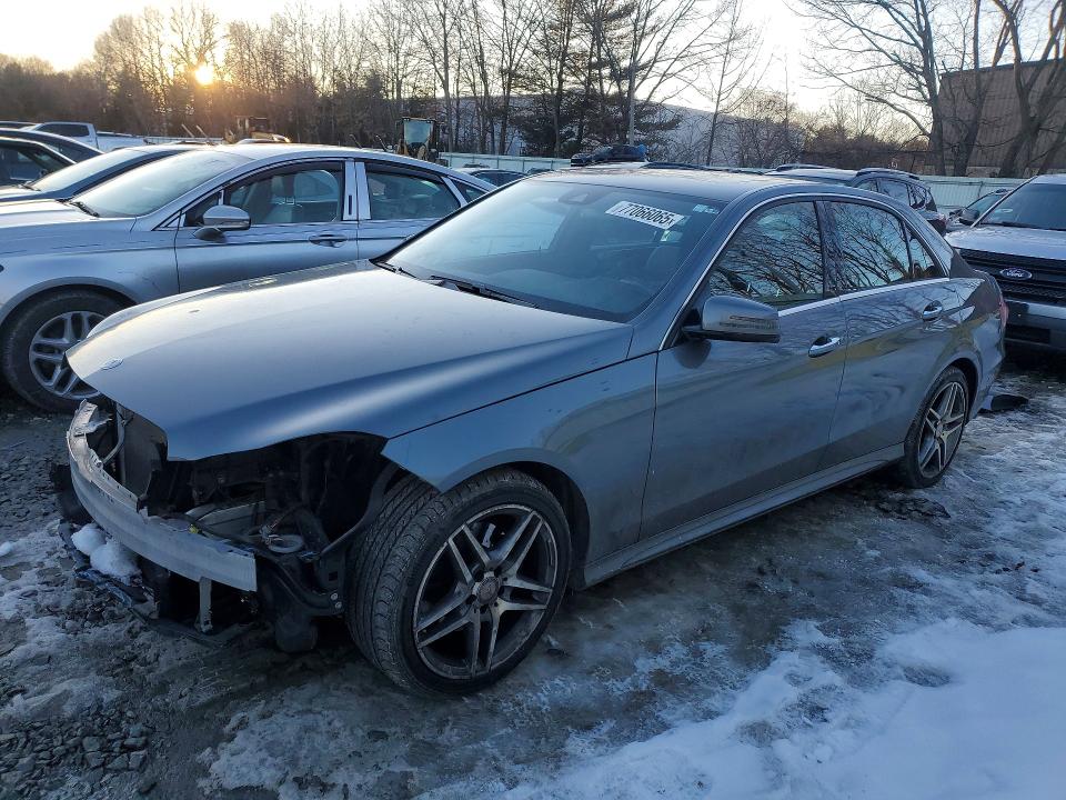2016 MERCEDES-BENZ E — VIN WDDHF8JB9GB219723