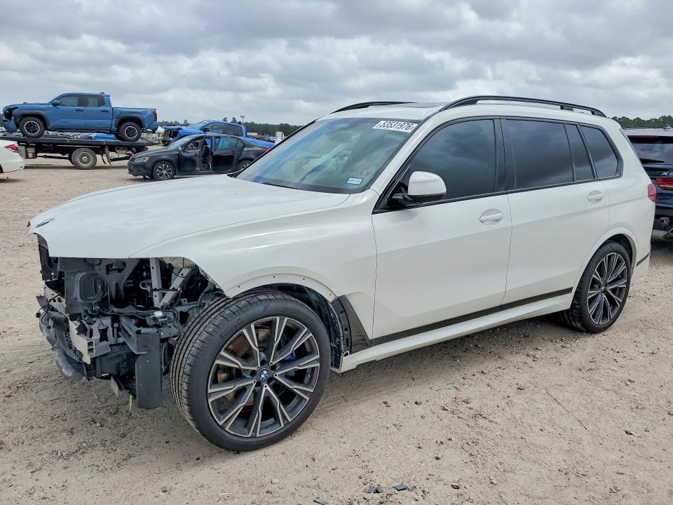 2021 BMW X7 — VIN 5UXCW2C01M9D89611