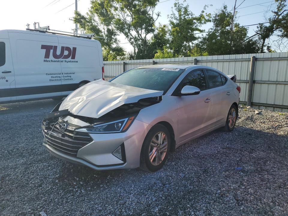 2019 HYUNDAI ELANTRA — VIN 5NPD84LFXKH477140