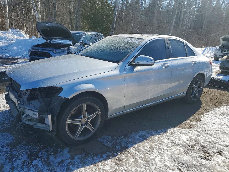 2015 MERCEDES-BENZ C — VIN 55SWF4KB7FU046349