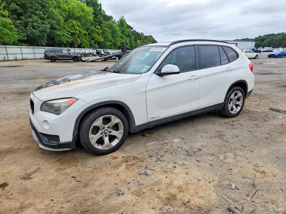 2015 BMW X1 — VIN WBAVM1C57FVZ93805