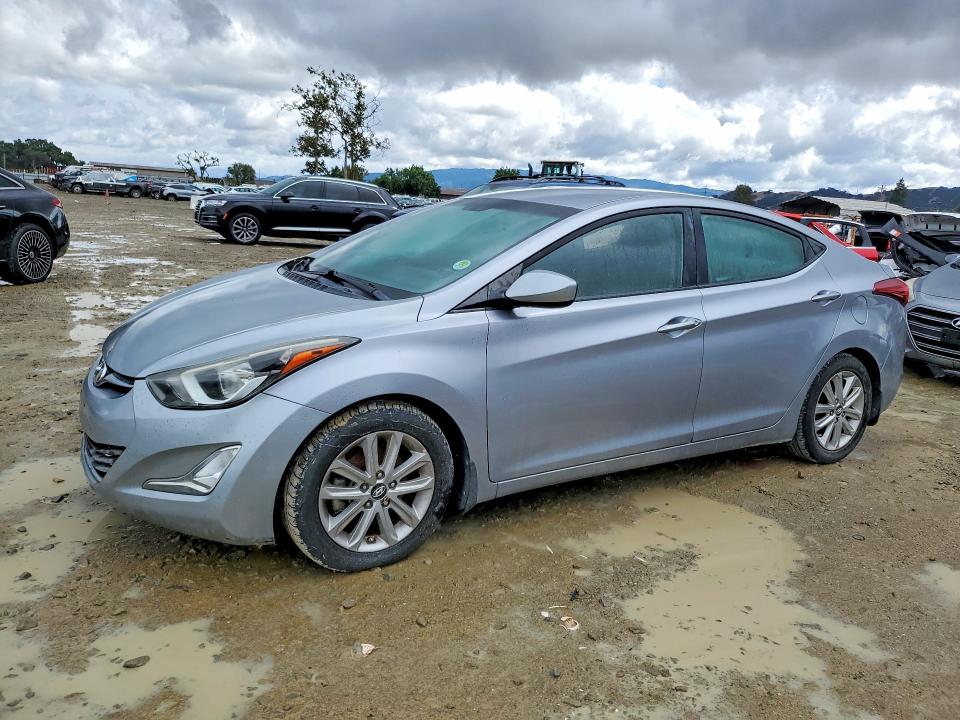 2015 HYUNDAI ELANTRA — VIN 5NPDH4AEXFH613587