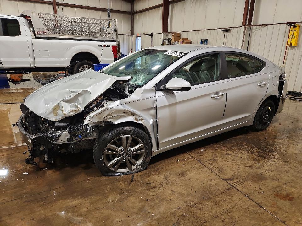 2017 HYUNDAI ELANTRA — VIN 5NPD84LF2HH097489