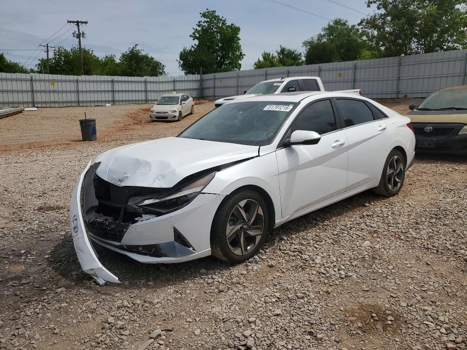 2022 HYUNDAI ELANTRA — VIN 5NPLP4AG0NH061354