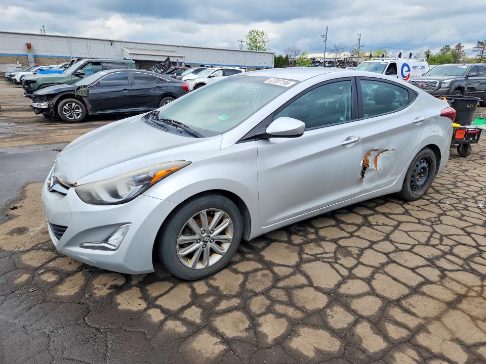 2016 HYUNDAI ELANTRA — VIN 5NPDH4AE5GH654503