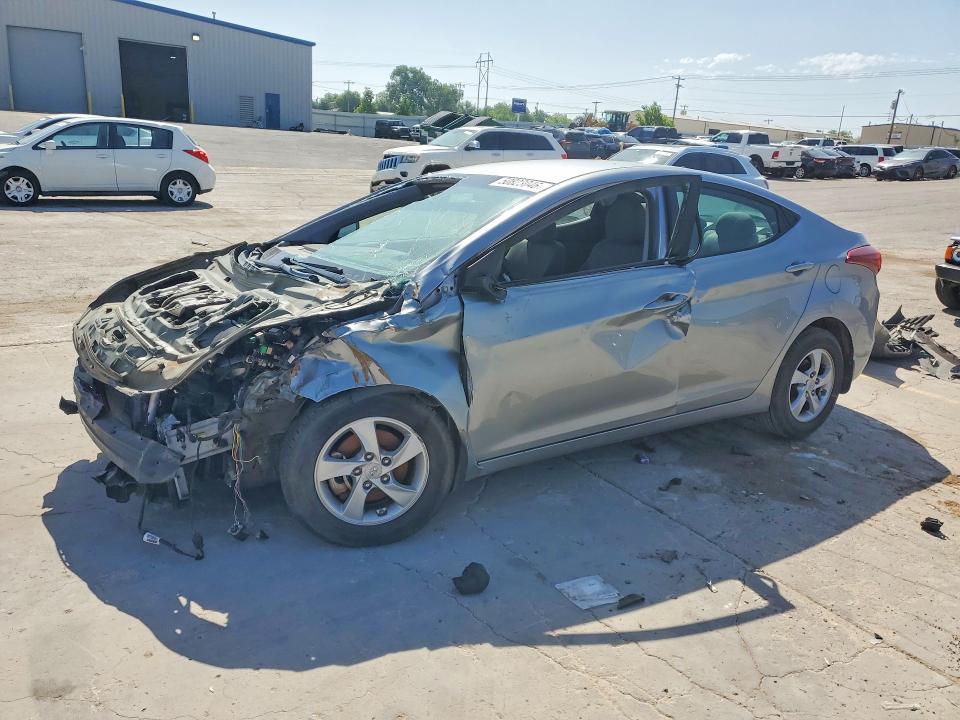 2015 HYUNDAI ELANTRA — VIN 5NPDH4AE2FH584604
