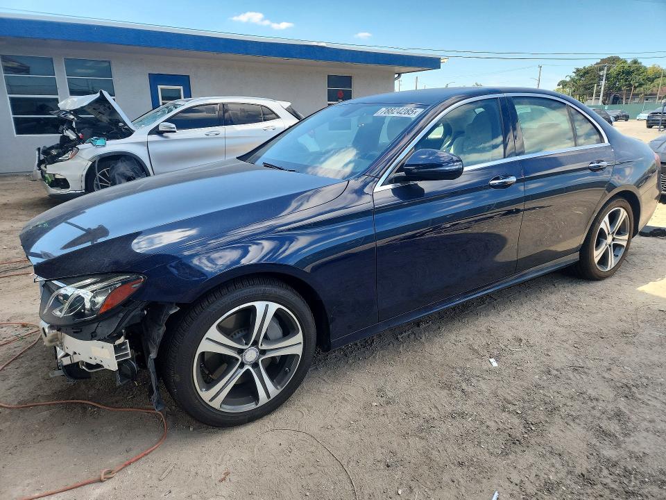2017 MERCEDES-BENZ E — VIN WDDZF4JB7HA154889