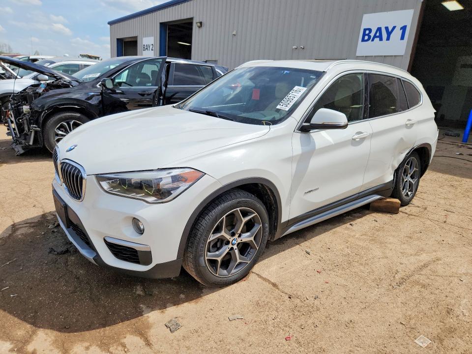 2017 BMW X1 — VIN WBXHT3C34H5F70119