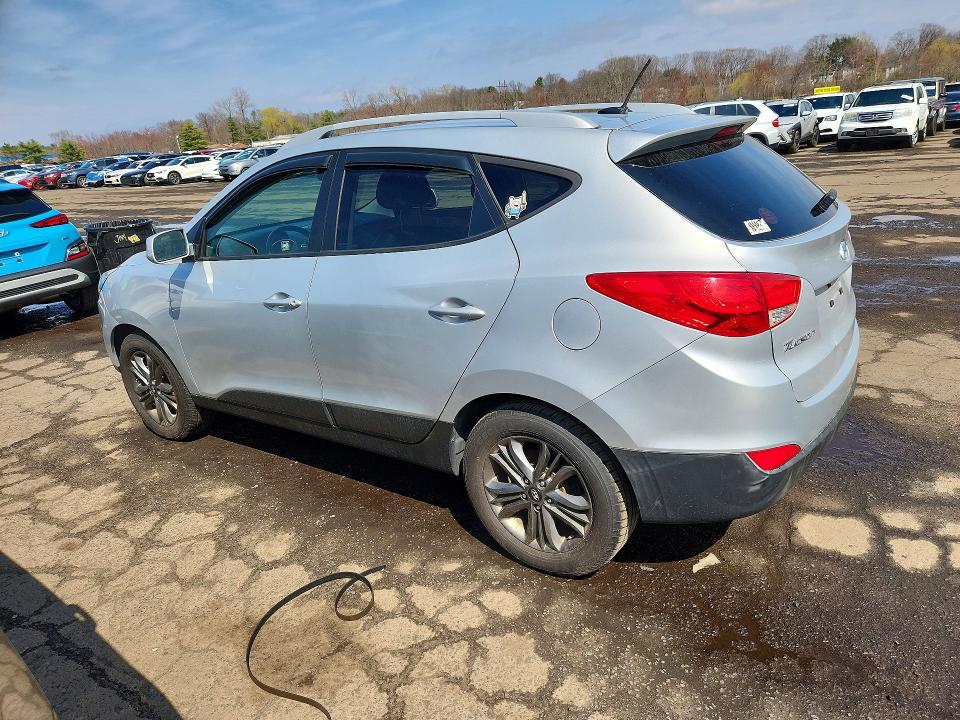 KM8JUCAG9FU972277