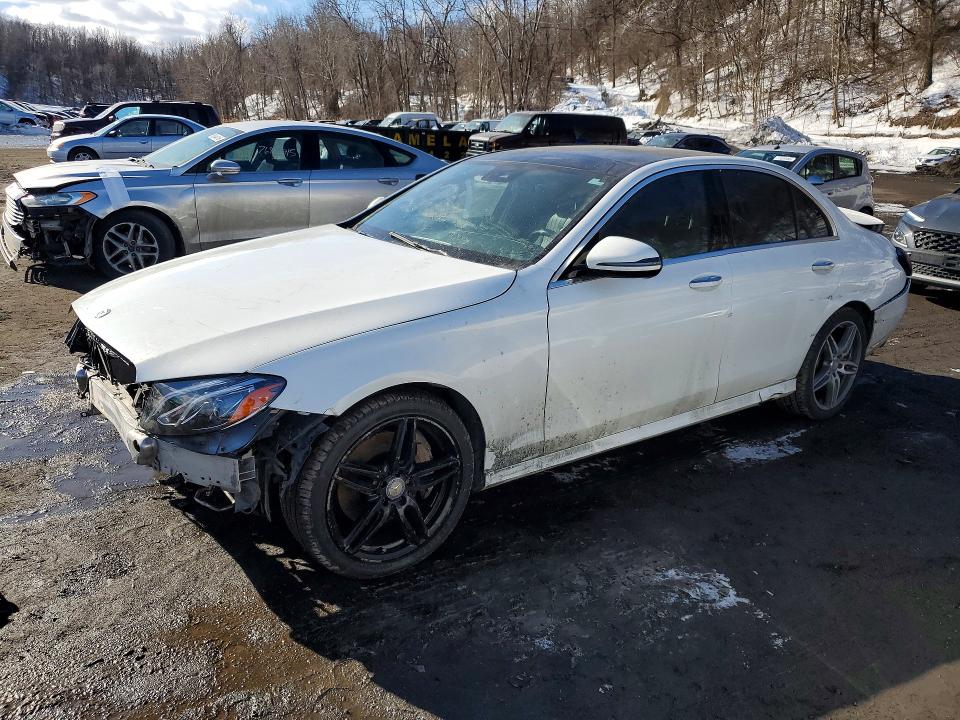 2017 MERCEDES-BENZ E — VIN WDDZF4KB8HA201989
