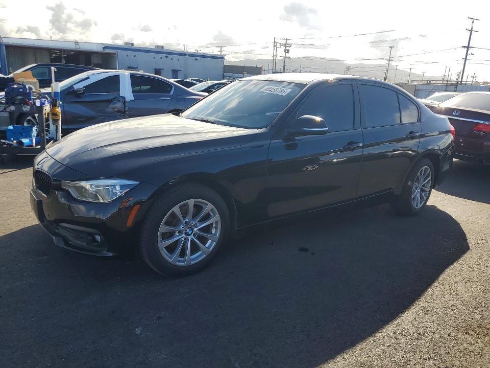 2017 BMW 320 — VIN WBA8E1G30HNU17320