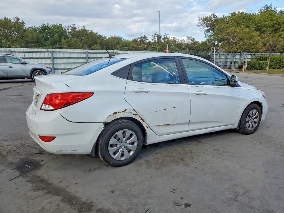KMHCT4AE8HU361529