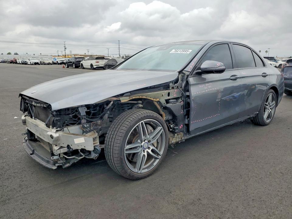 2017 MERCEDES-BENZ E — VIN WDDZF4JB4HA187557