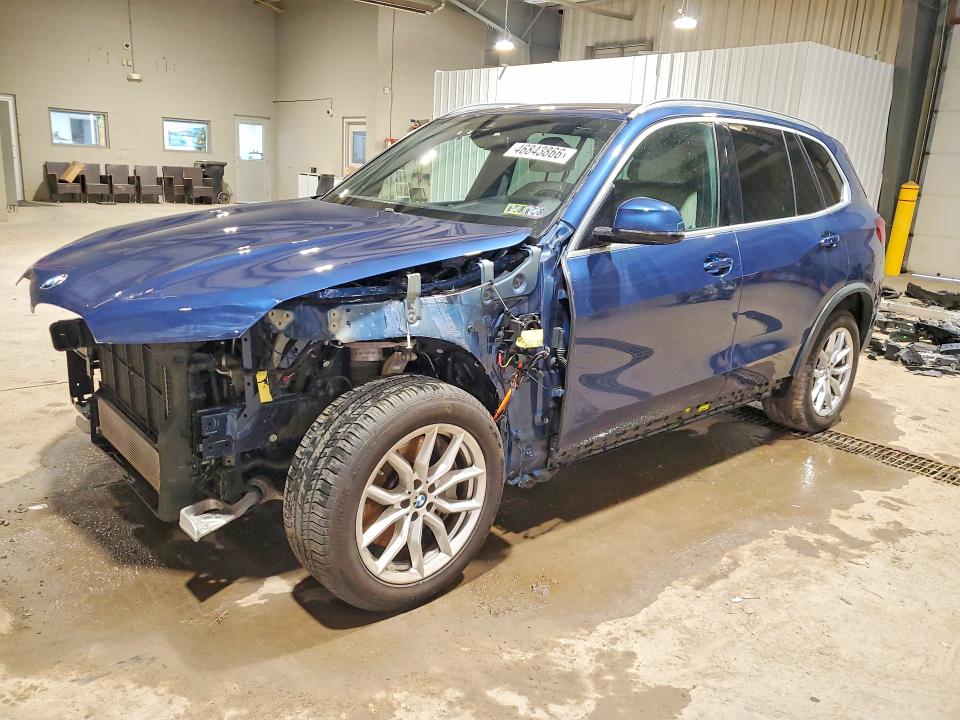 2021 BMW X5 — VIN 5UXTA6C09M9F40944