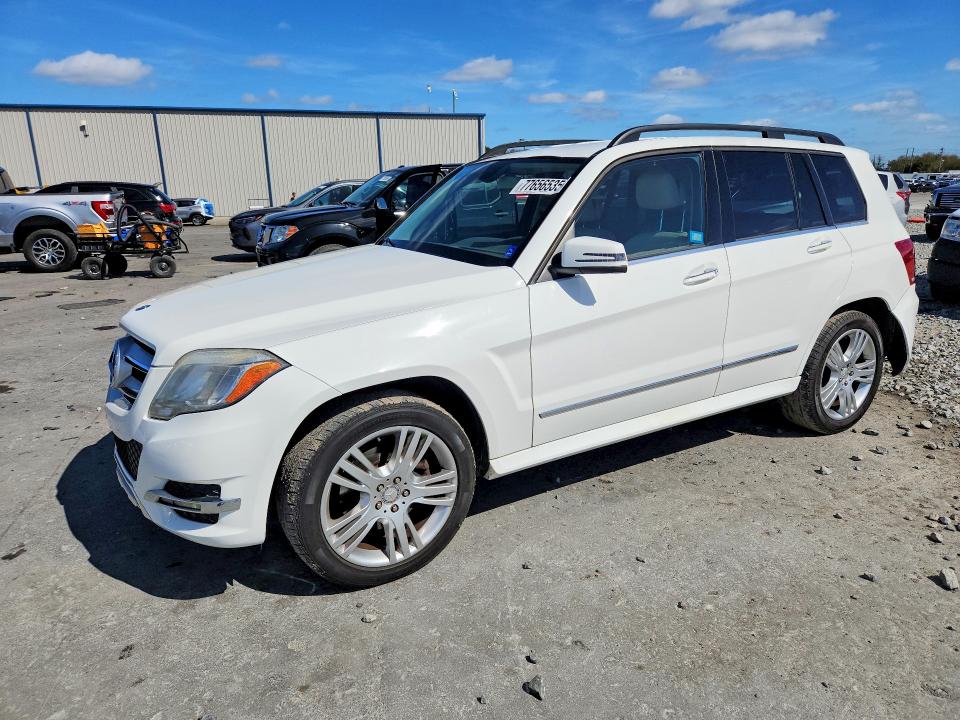 2015 MERCEDES-BENZ GLK — VIN WDCGG5HB7FG427019