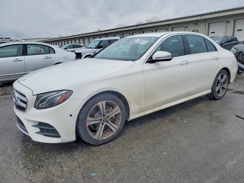 2018 MERCEDES-BENZ E — VIN WDDZF4KB5JA390154