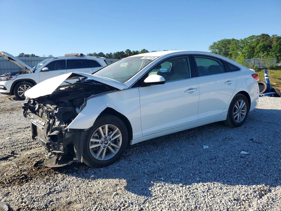 2016 HYUNDAI SONATA — VIN 5NPE24AF9GH379653