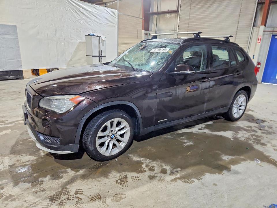 2015 BMW X1 — VIN WBAVL1C53FVY31611