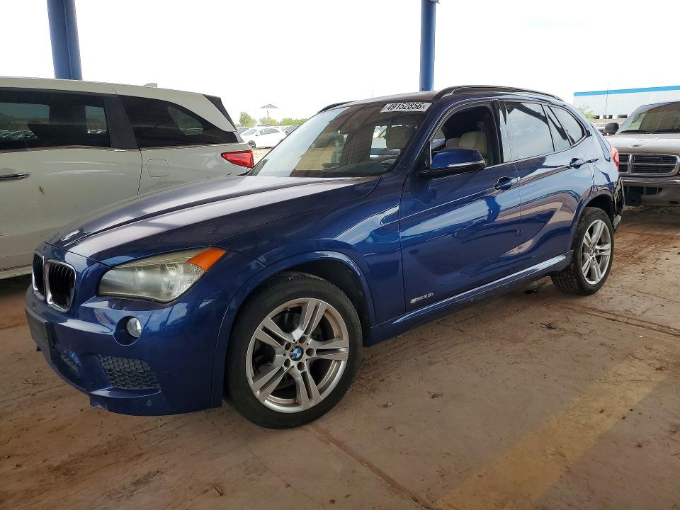 2015 BMW X1 — VIN WBAVM1C59FV318957
