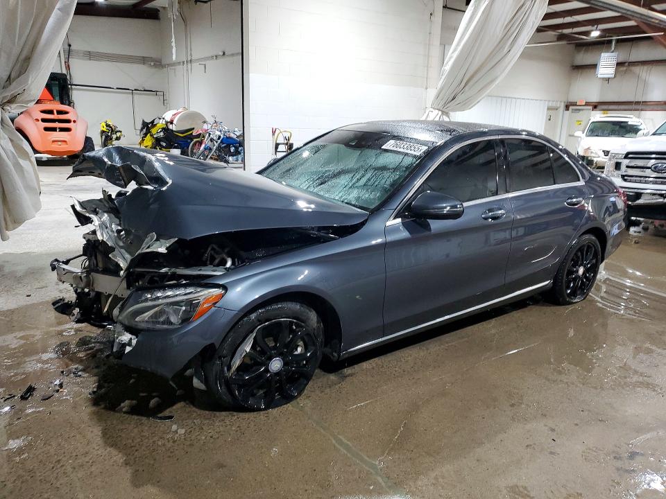 2016 MERCEDES-BENZ C — VIN 55SWF4KB4GU144529