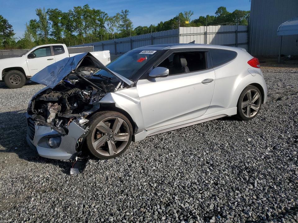 2015 HYUNDAI VELOSTER — VIN KMHTC6AE4FU240943