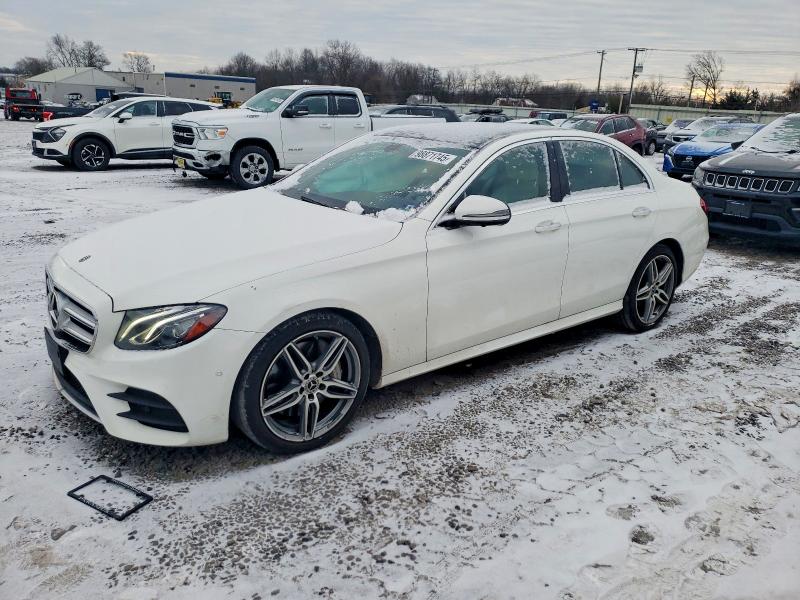 2019 MERCEDES-BENZ E — VIN WDDZF4KB8KA636597