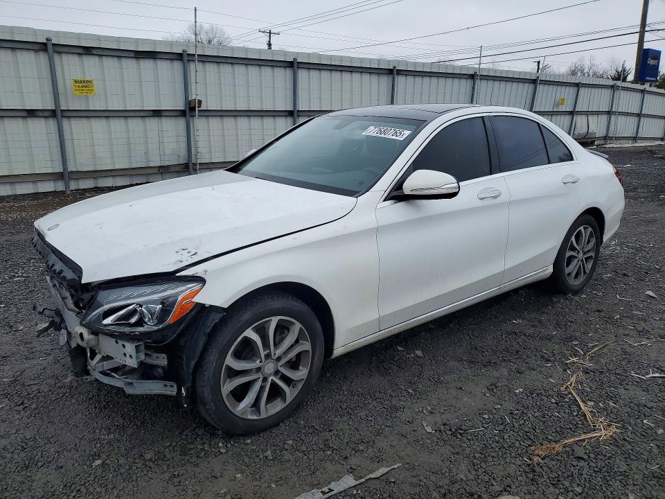 2015 MERCEDES-BENZ C — VIN 55SWF4KB1FU068766