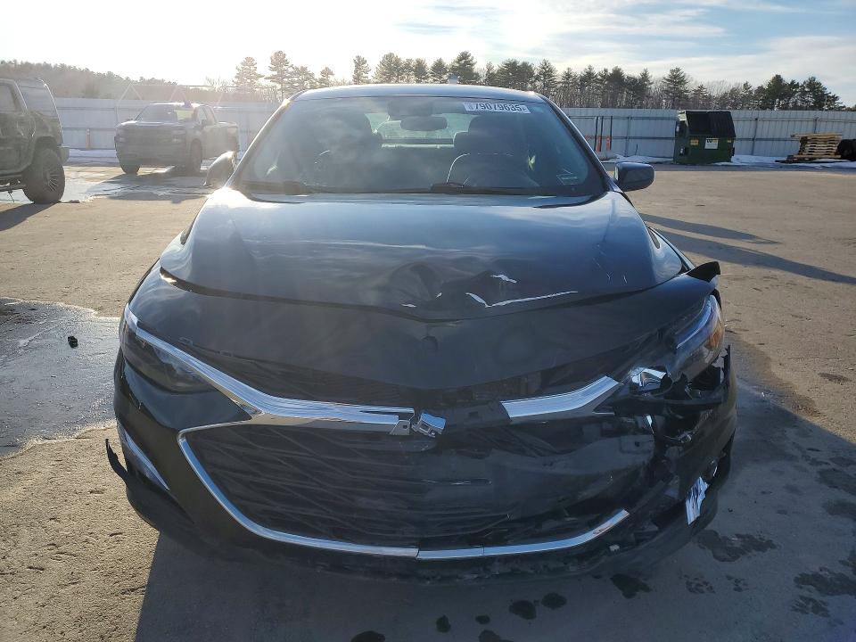 1G1ZG5ST5PF129486