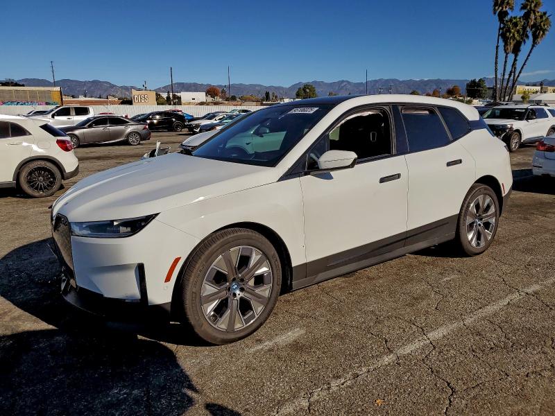 2024 BMW IX — VIN WB523CF04RCR26921