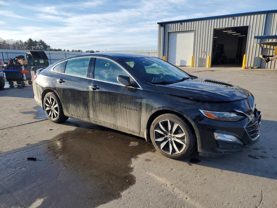 1G1ZG5ST5PF129486