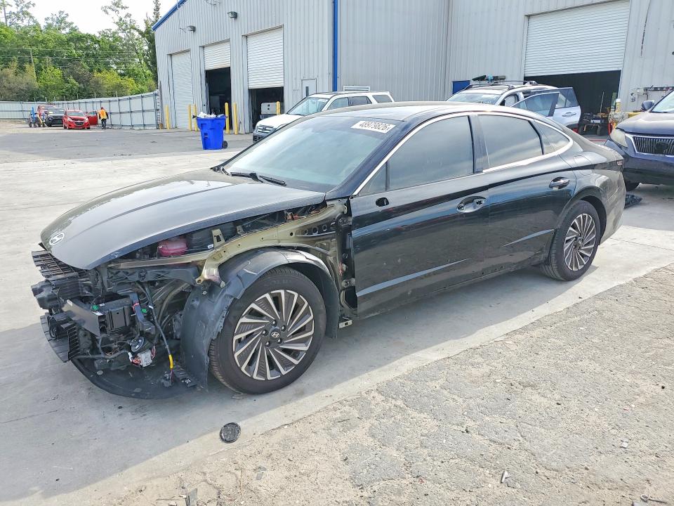 2025 HYUNDAI SONATA HYBRID — VIN KMHL34JJ4SA123571