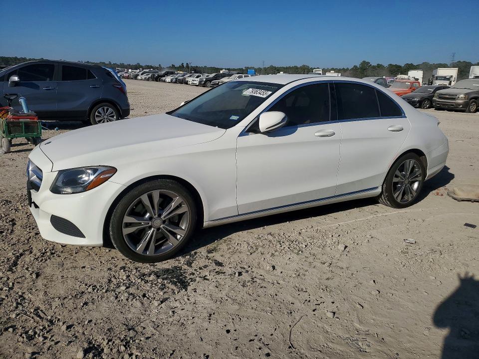 2017 MERCEDES-BENZ C — VIN 55SWF4JB6HU182203