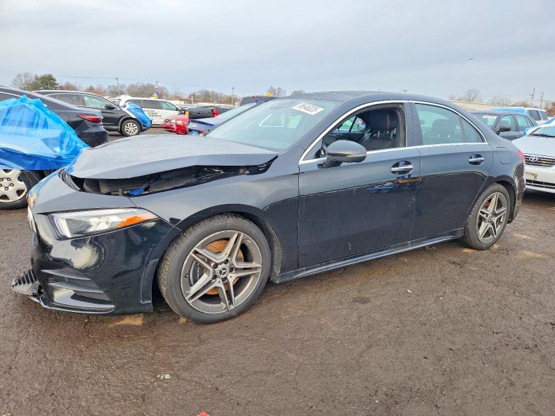 2019 MERCEDES-BENZ A — VIN WDD3G4FB1KW008106