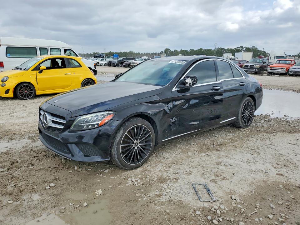 2021 MERCEDES-BENZ C — VIN W1KWF8DB0MR637254