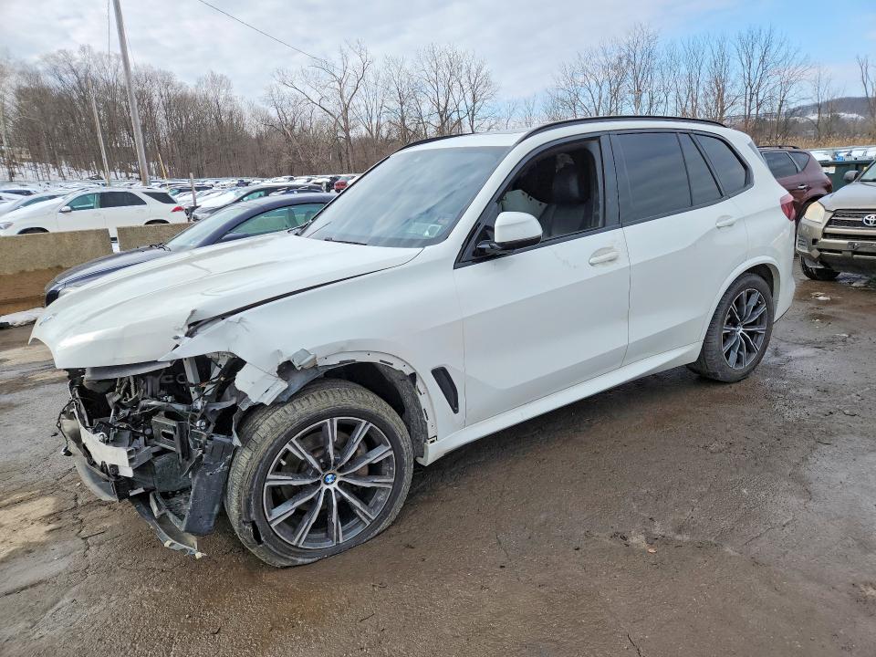 2021 BMW X5 — VIN 5UXCR6C06M9D77968