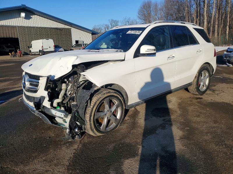 2016 MERCEDES-BENZ GLE — VIN 4JGDA5HB9GA688226