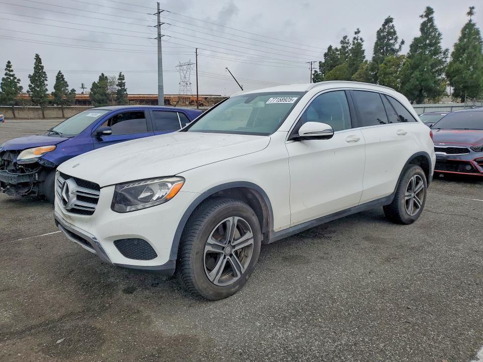2016 MERCEDES-BENZ GLC — VIN WDC0G4JB8GF019870