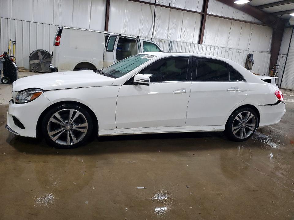 2015 MERCEDES-BENZ E — VIN WDDHF5KB6FB138500