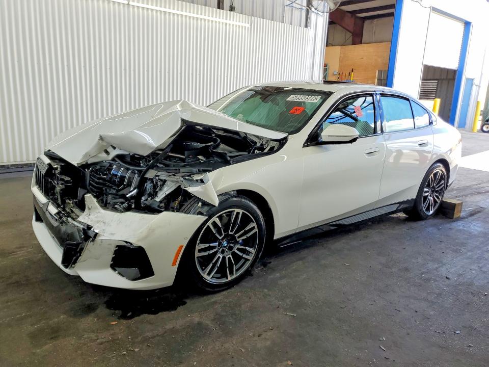 2026 BMW 530 — VIN WBA53FJ0XTCX57115