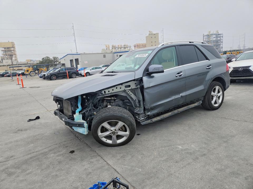 2018 MERCEDES-BENZ GLE — VIN 4JGDA5JBXJB033570