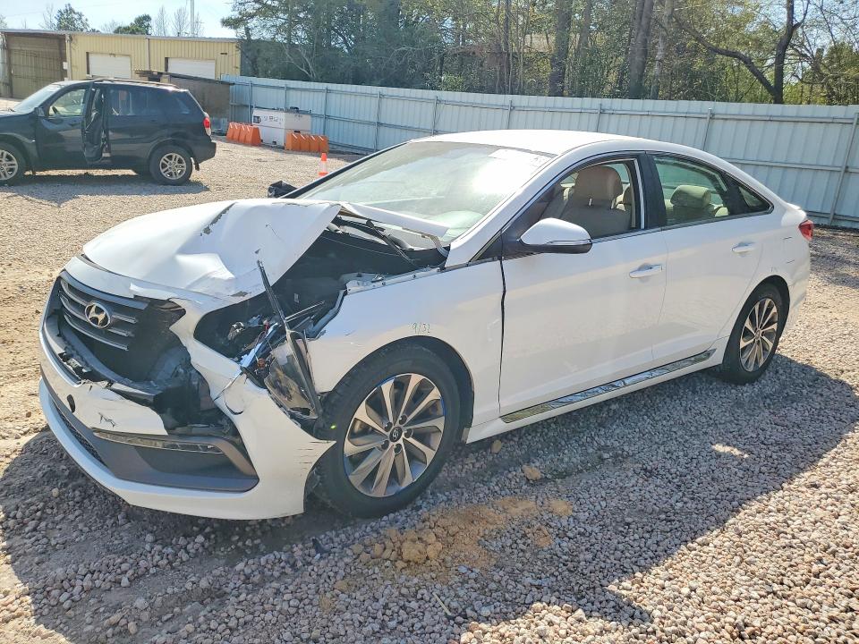 2015 HYUNDAI SONATA — VIN 5NPE34AF0FH032708
