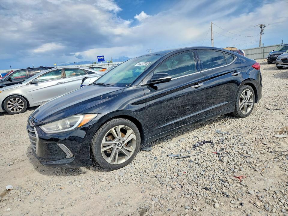 2017 HYUNDAI ELANTRA — VIN 5NPD84LF3HH031114