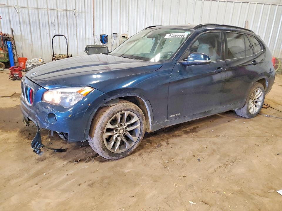 2015 BMW X1 — VIN WBAVL1C5XFVY30021