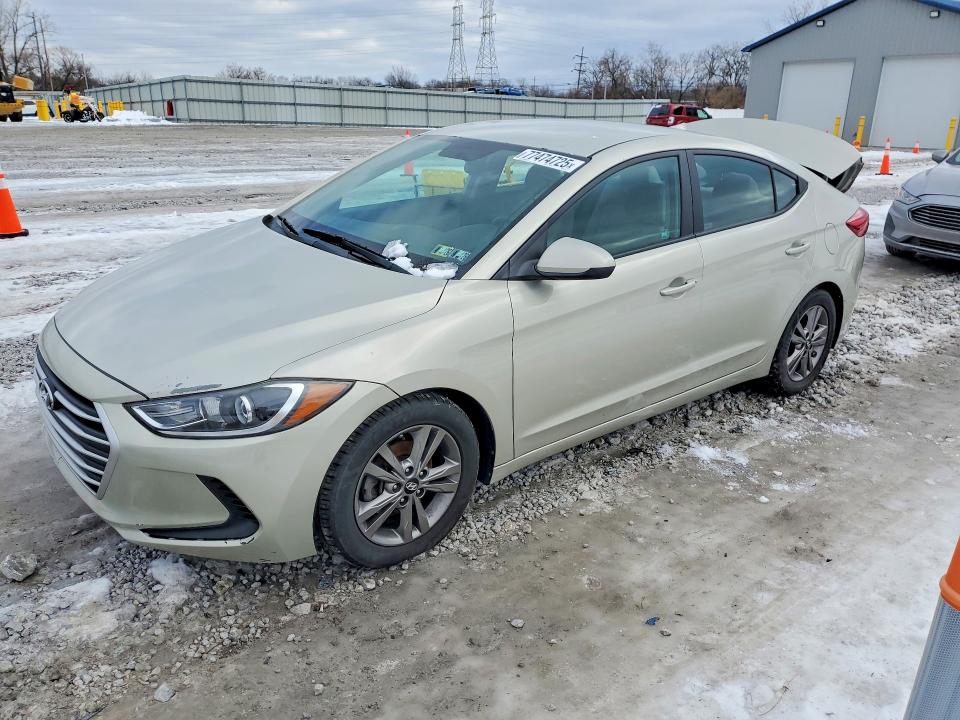 2017 HYUNDAI ELANTRA — VIN 5NPD84LF4HH105737