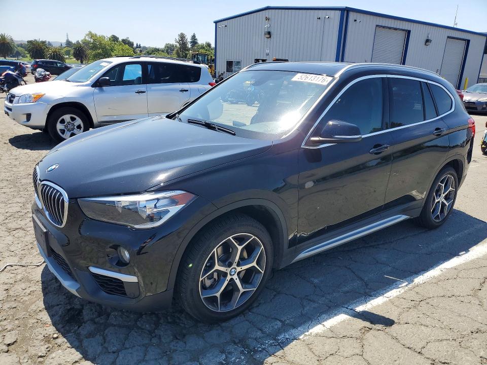 2018 BMW X1 — VIN WBXHT3C36J5L29374
