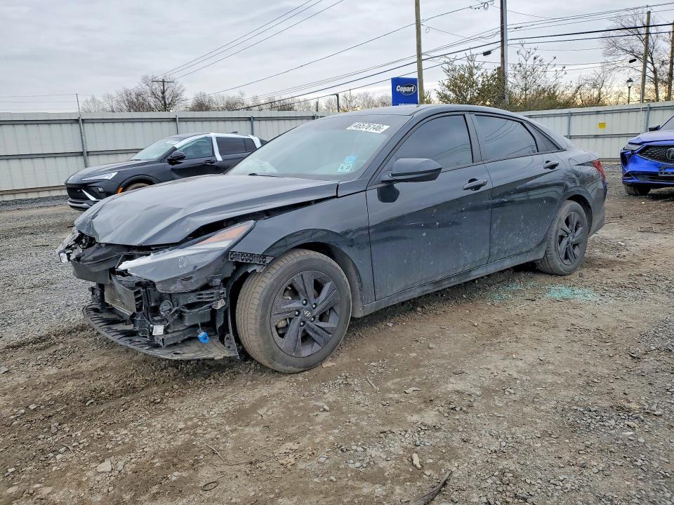 2022 HYUNDAI ELANTRA — VIN 5NPLM4AG2NH084935