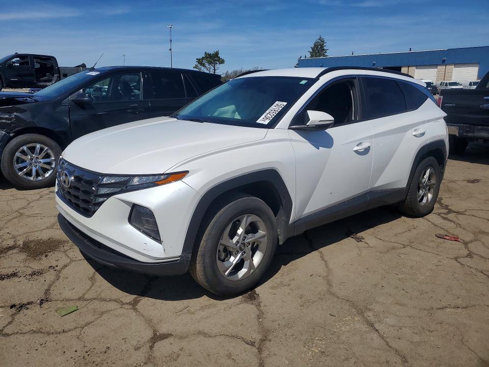 2022 HYUNDAI TUCSON — VIN 5NMJBCAE3NH037061