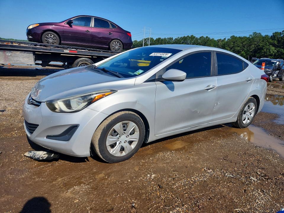 2016 HYUNDAI ELANTRA — VIN 5NPDH4AE4GH750042