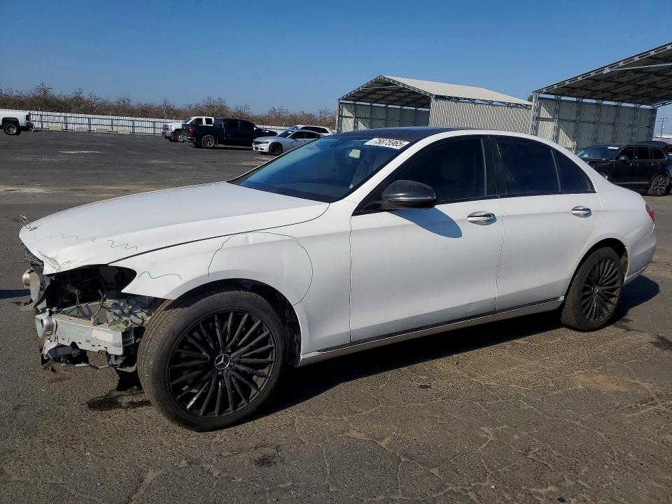 2017 MERCEDES-BENZ E — VIN WDDZF4JB2HA277225