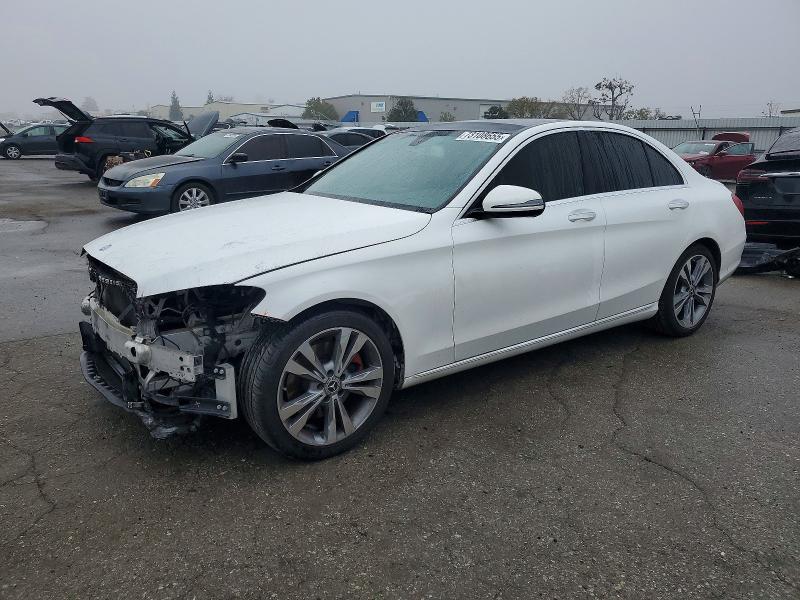 2017 MERCEDES-BENZ C — VIN 55SWF4JB2HU215780